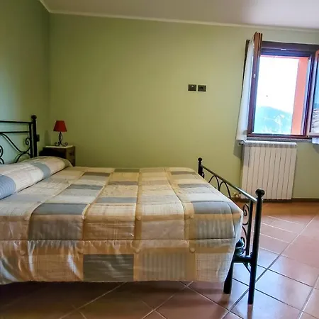 Case Vacanze Agrifoglio Сasa de vacaciones *